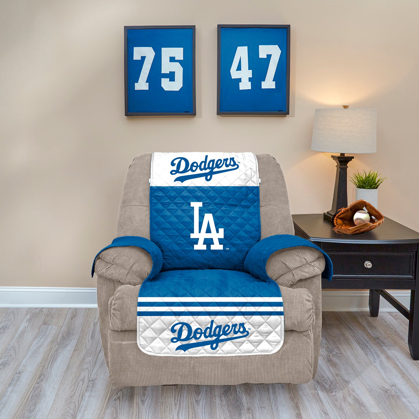 Pegasus Sports MLB Los Angeles Dodgers Reversible Recliner Protector Cover 80"X60"