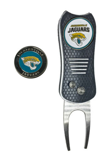 Team Golf NFL Jacksonville Jaguars Switchblade Divot Tool with Ball Marker