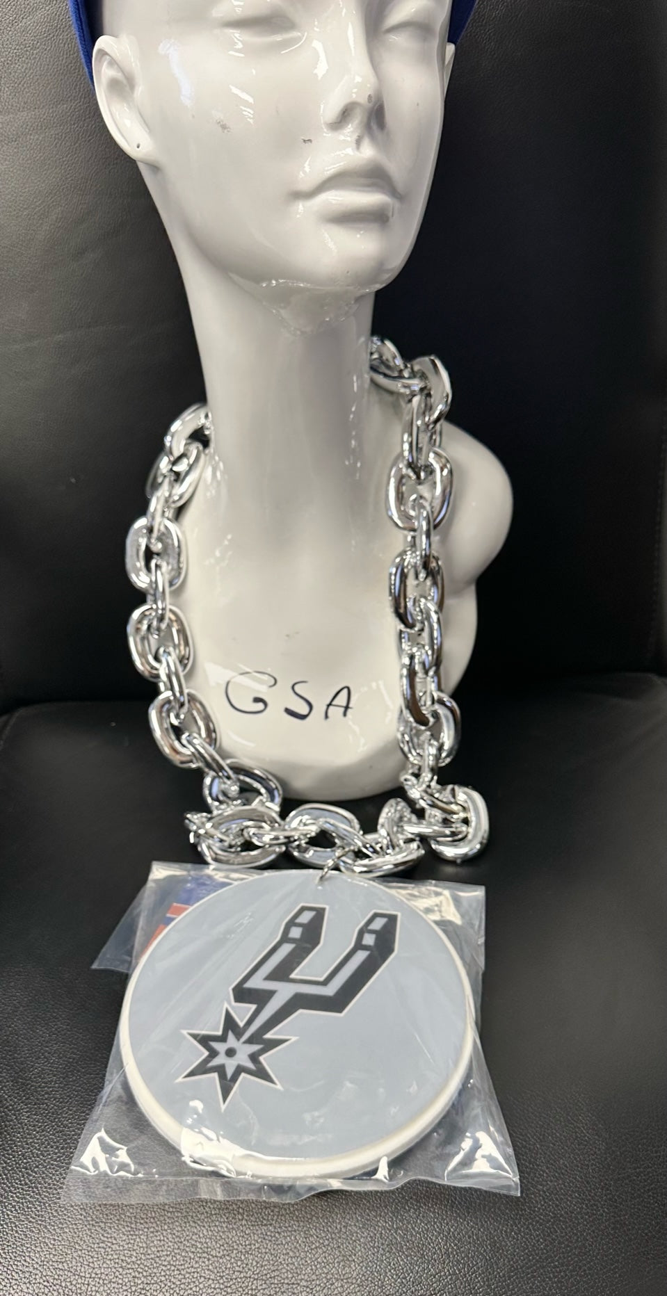 Aminco NBA Officially Licensed San Antonio Spurs 3D Foam Magnet Fan Chain Silver