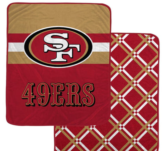 PGS NFL San Francisco 49ers Center Logo Half Stripe Diamond Sherpa Blanket