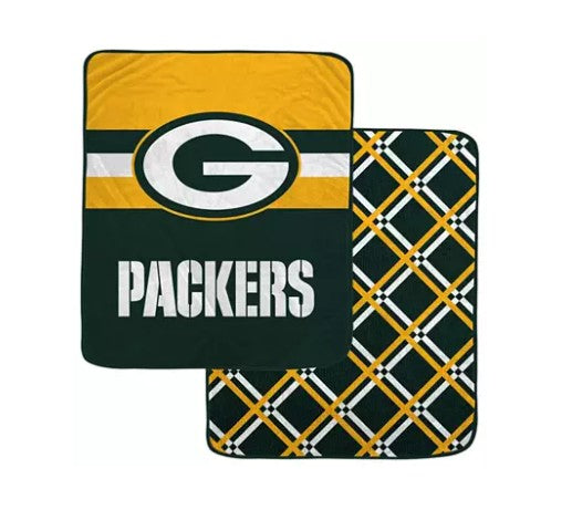 PGS NFL Green Bay Packers Center Logo Half Stripe Diamond Sherpa Blanket 50x60