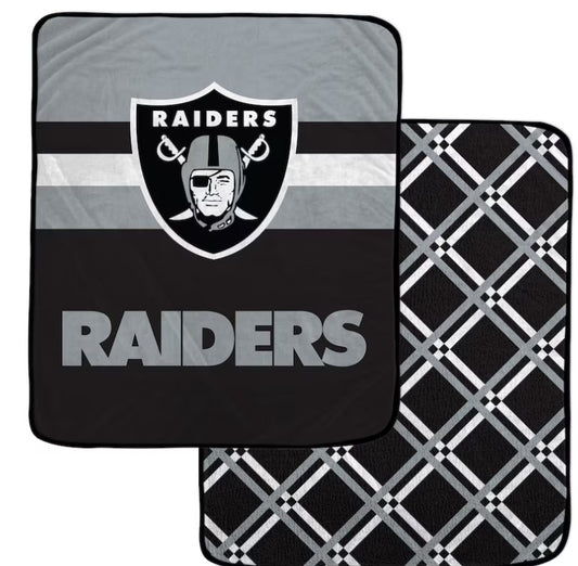 PGS NFL Las Vegas Raiders Center Logo Half Stripe Diamond Sherpa Blanket 50x60