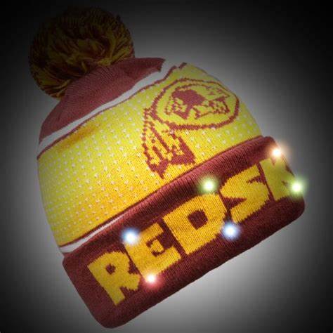 FOCO NFL Washington Redskins Big Logo Light 'em Up Knit Beanie Hat